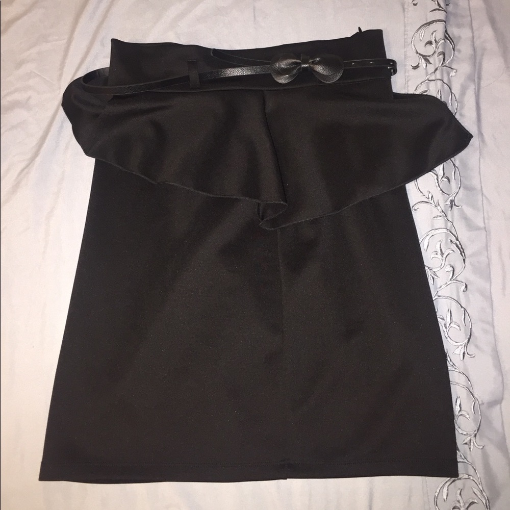 Black skirt